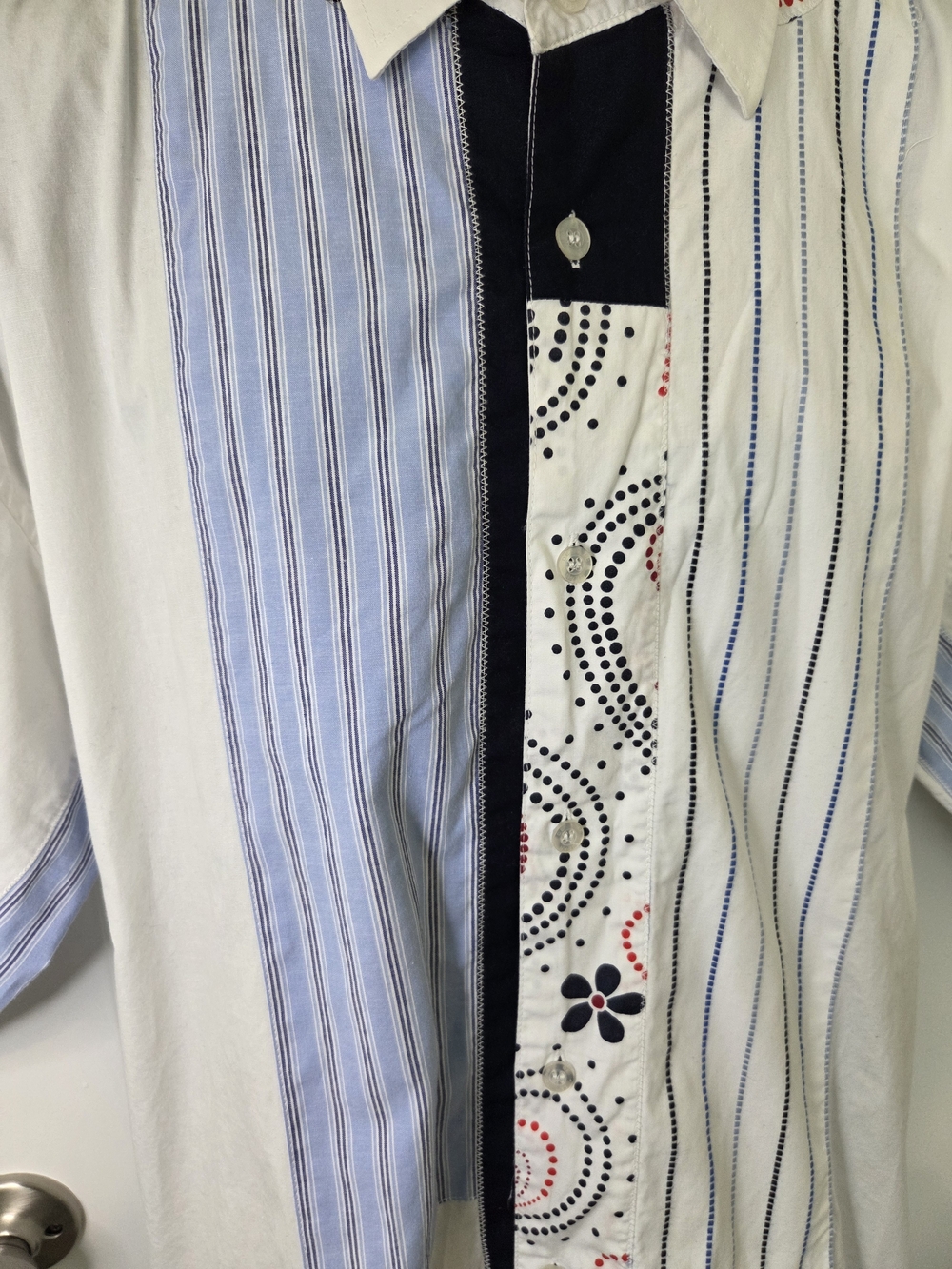 Le Jean Marithe Francois Girbaud Short-Sleeve Patchwork Button-Down Shirt - Picture 8 of 8